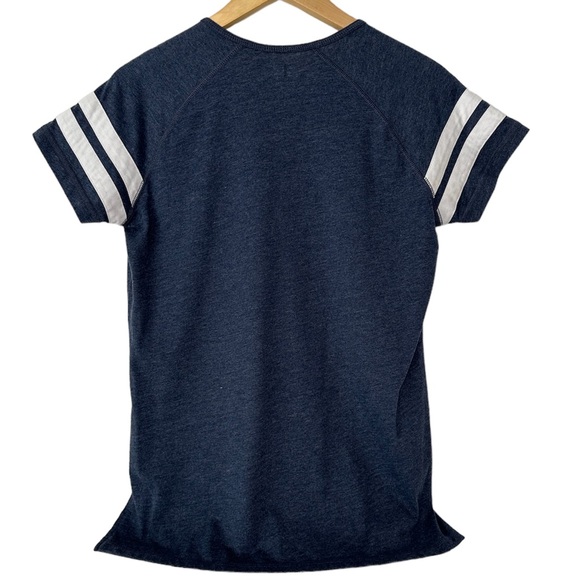 *RELISTED* Seattle Seahawks NFL Team Apparel Blue T-shirt Women’s Size Small - Picture 2 of 11